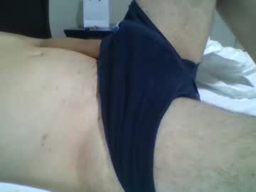 Wolfylatinoplayfull Chaturbate stream image from December 18, 2025
