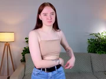 Huongbally Chaturbate stream image from December 18, 2025