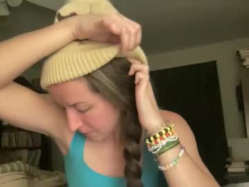 Lothlori Chaturbate stream image from December 18, 2025