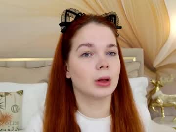 Nikaflowers Chaturbate stream image from December 18, 2025