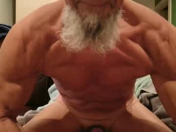 Moxie234 Chaturbate stream image from December 18, 2025