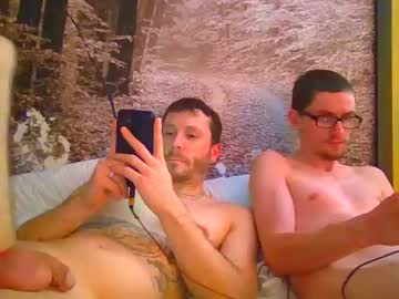 Onyakneez4me52 Chaturbate stream image from December 18, 2025