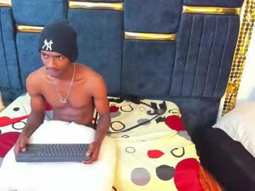 Vsleyandlunaper Chaturbate stream image from December 18, 2025