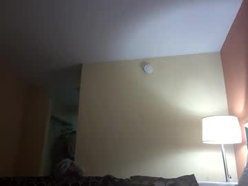 L3nababi92 Chaturbate stream image from December 18, 2025