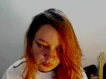 Nerdywhoree Chaturbate stream image from December 18, 2025