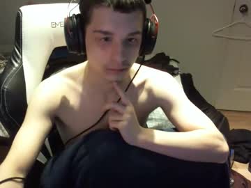 Willfro_ Chaturbate stream image from December 18, 2025