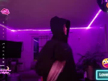 Thetrinityyyy Chaturbate stream image from December 18, 2025