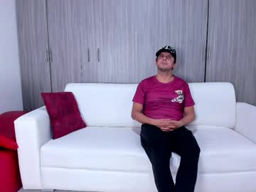 Big_Sexzonexxx18 Chaturbate stream image from December 18, 2025