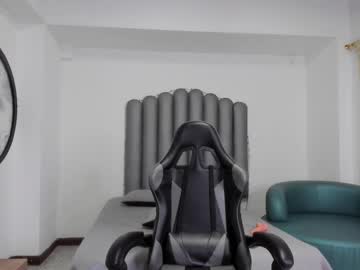 Samii_Dahiana Chaturbate stream image from December 18, 2025