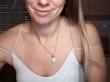 Sexualangel Chaturbate stream image from December 18, 2025