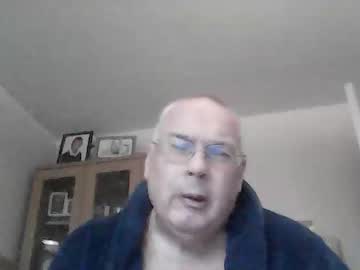 Daveandp Chaturbate stream image from December 18, 2025
