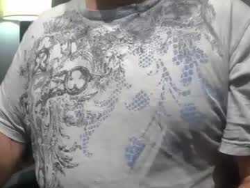 Il_Undercover Chaturbate stream image from December 18, 2025