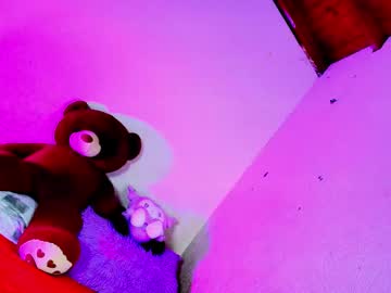 Kevinperlas_ Chaturbate stream image from December 18, 2025