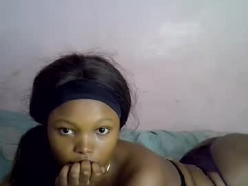 Pearl_16 Chaturbate stream image from December 18, 2025