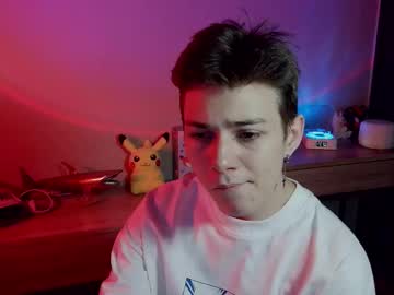 Avakadw Chaturbate stream image from December 18, 2025