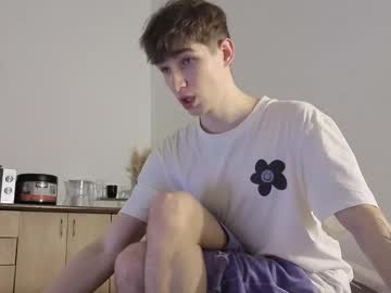 Drinklinov Chaturbate stream image from December 18, 2025