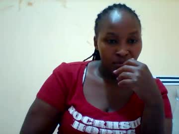 Smartqueen1 Chaturbate stream image from December 18, 2025