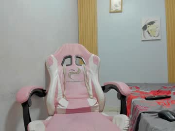 Sweet_Edi Chaturbate stream image from December 18, 2025