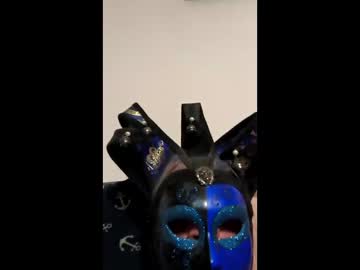 Chikano33 Chaturbate stream image from December 18, 2025