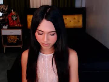 Hestiaprytanei Chaturbate stream image from December 18, 2025