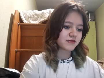 Cleopatrastong Chaturbate stream image from December 18, 2025