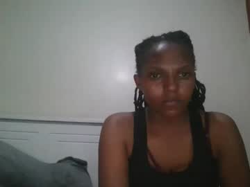 Curvy520819 Chaturbate stream image from December 18, 2025