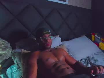Dany_Dryy Chaturbate stream image from December 18, 2025