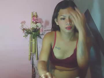 Glamorous_Trixie Chaturbate stream image from December 18, 2025