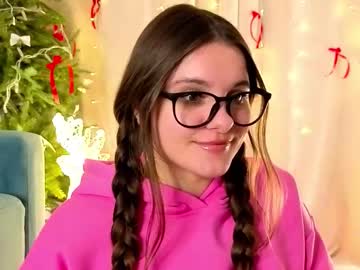 Lorettadunnelli Chaturbate stream image from December 18, 2025