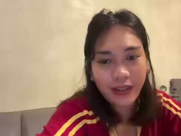 Malaya_Islander Chaturbate stream image from December 18, 2025