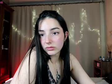 Aishagolden Chaturbate stream image from December 18, 2025