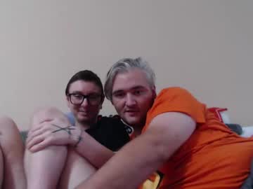 Hellr4izer Chaturbate stream image from December 18, 2025
