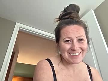Nikkijay5280 Chaturbate stream image from December 18, 2025