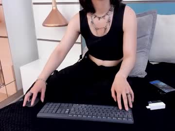 Ashkoreh Chaturbate stream image from December 18, 2025