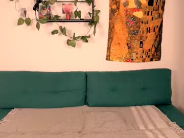 Eva_Sunshine_Blueeyes Chaturbate stream image from December 18, 2025
