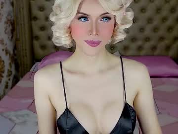 Brionatop Chaturbate stream image from December 18, 2025