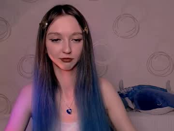 Mermaidvibestides Chaturbate stream image from December 18, 2025