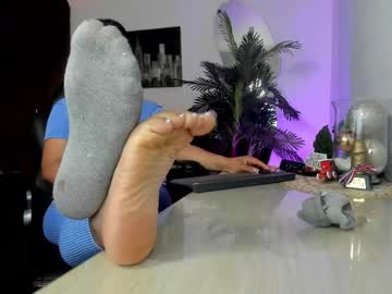 Amaia_Bushida Chaturbate stream image from December 19, 2025