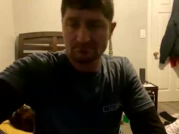 Lynnslade Chaturbate stream image from December 19, 2025