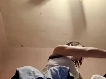 Who_Luvs_U_Lyric Chaturbate stream image from December 19, 2025