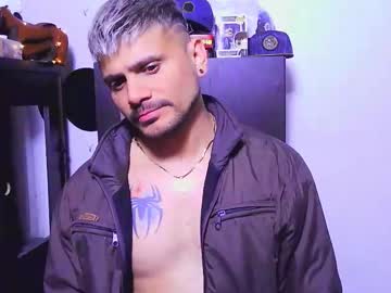 Bruno_Booss Chaturbate stream image from December 19, 2025