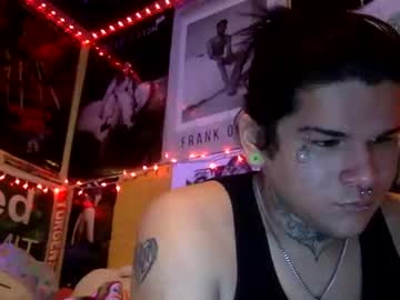 Chris210348822 Chaturbate stream image from December 19, 2025