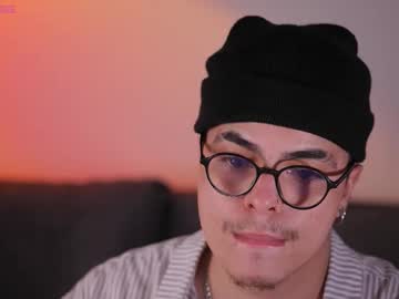 Dontaylor_ Chaturbate stream image from December 19, 2025