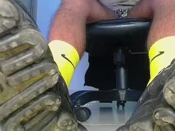 Sir_Kev66 Chaturbate stream image from December 19, 2025