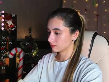 Darlabelle Chaturbate stream image from December 19, 2025