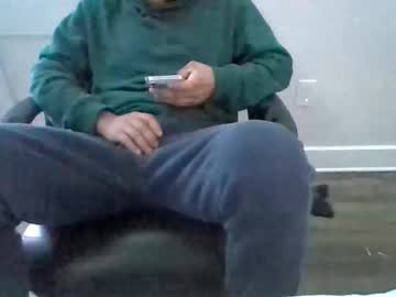 Liamk121 Chaturbate stream image from December 19, 2025