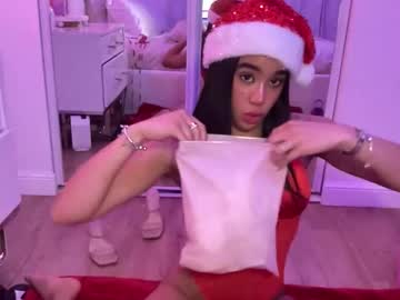 Lunaravixen Chaturbate stream image from December 19, 2025