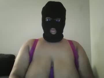 Spicyromance Chaturbate stream image from December 19, 2025