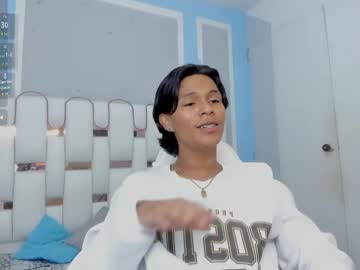 Andykings_1 Chaturbate stream image from December 19, 2025