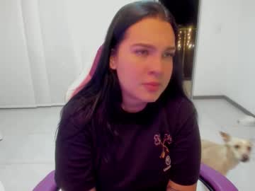 Sasshamoon Chaturbate stream image from December 19, 2025